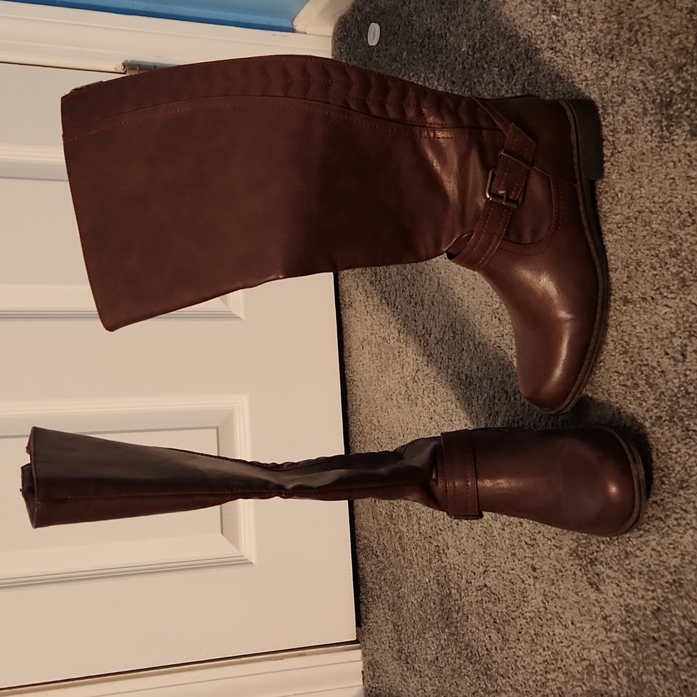 Zuri knee high boots